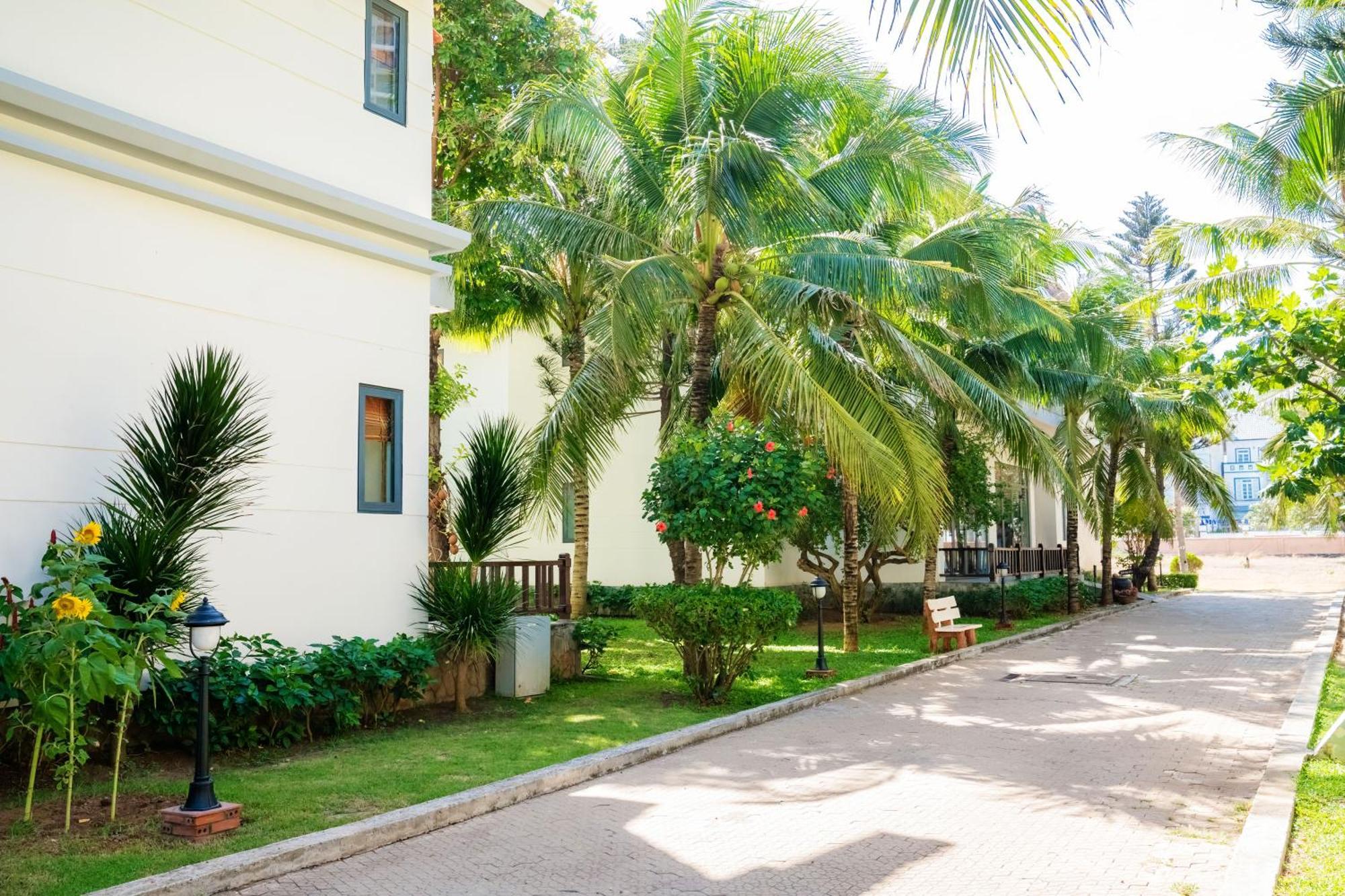 Lotus Vung Tau Resort & Spa Bagian luar foto