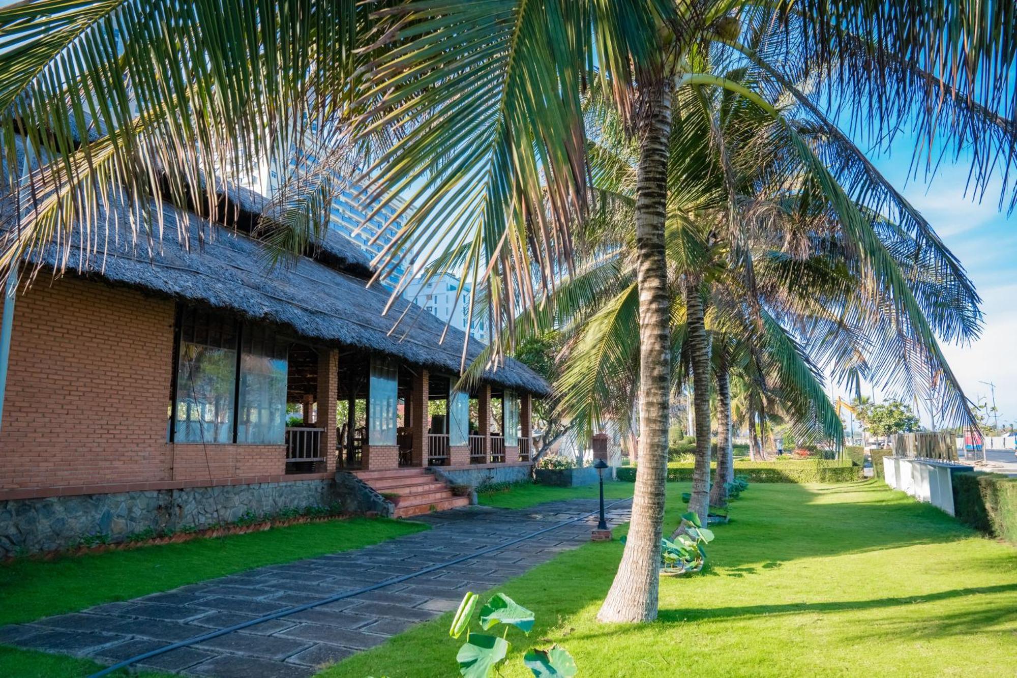 Lotus Vung Tau Resort & Spa Bagian luar foto